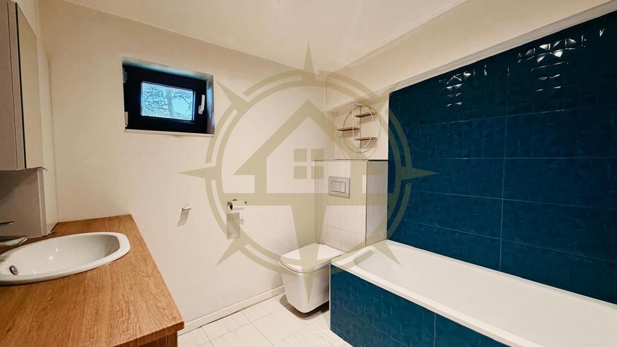 Casă cu 5 camere cu Teren 620 Mp în Corbeanca