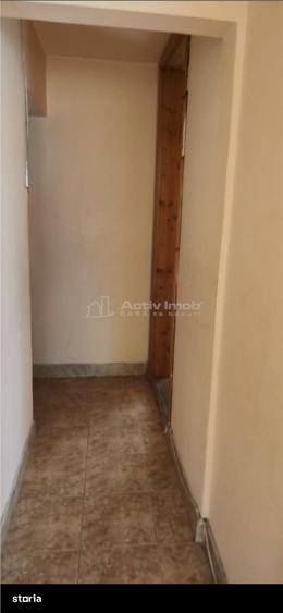 Apartament cu 2 camere decomandat în Valea Rosie