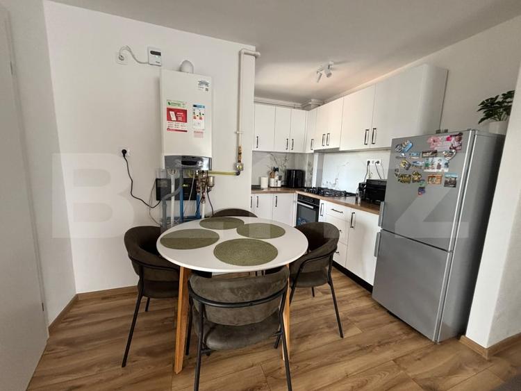 Apartament cu 3 camere decomandat, mobilat în Sântandrei