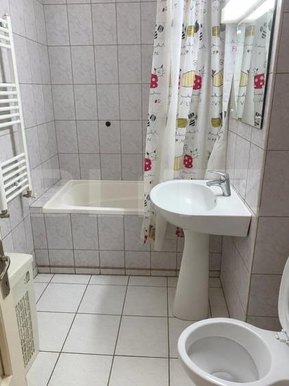 Apartament cu 2 camere decomandat, mobilat în Mircea cel Bătrân