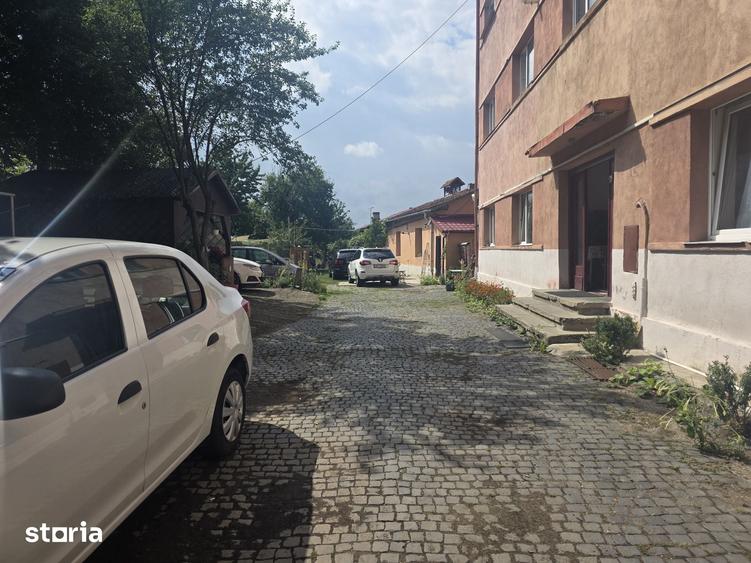 Inchiriez 2 camere str Lunga zona Complex Bartolomeu - 8