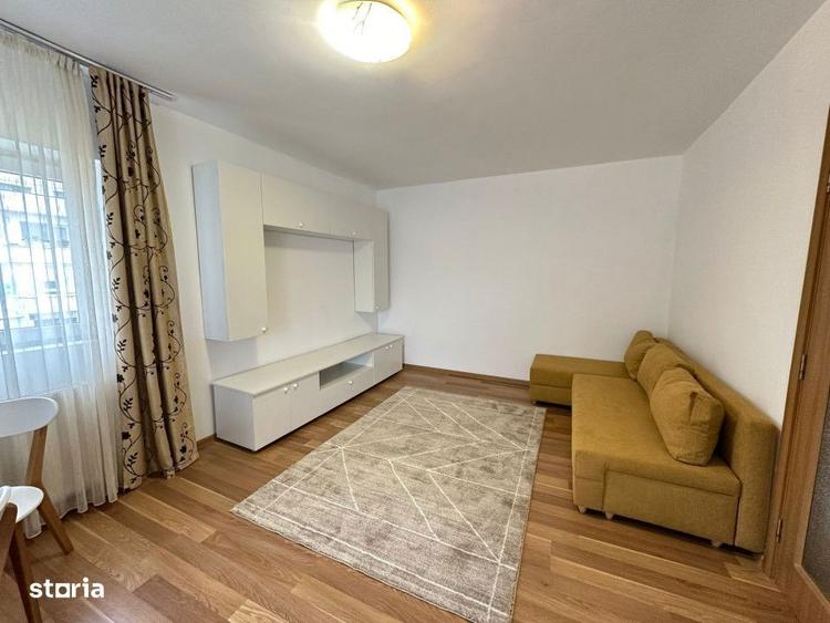 Apartament cu 2 camere decomandat, mobilat în Est