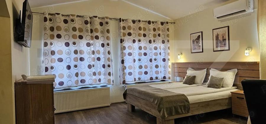 Apartament cu 2 camere decomandat în Centrul Istoric
