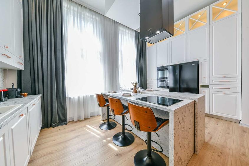 Apartament cu 2 camere decomandat în Exterior Vest
