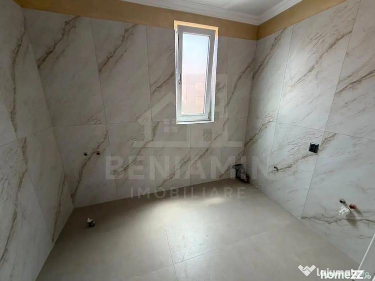 Casă cu 4 camere cu Teren 250 Mp în Bariera Vâlcii