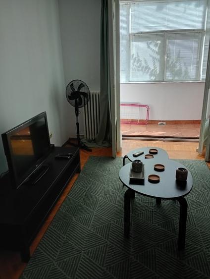 Apartament semidecomandat în Central