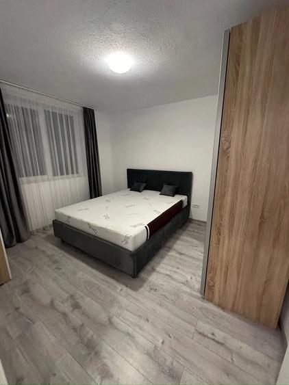 Apartament cu 2 camere decomandat în Giroc