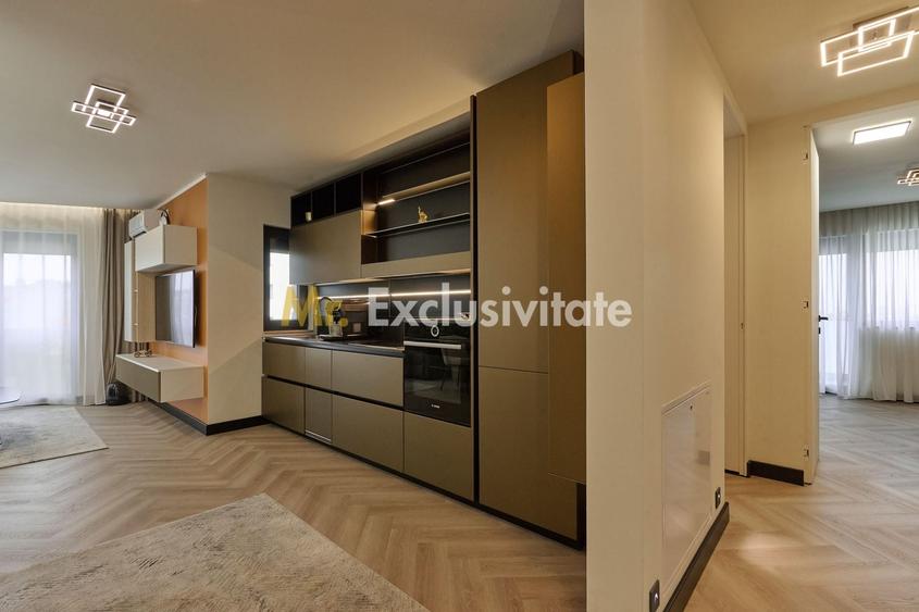 Apartament cu 3 camere decomandat, mobilat în Central