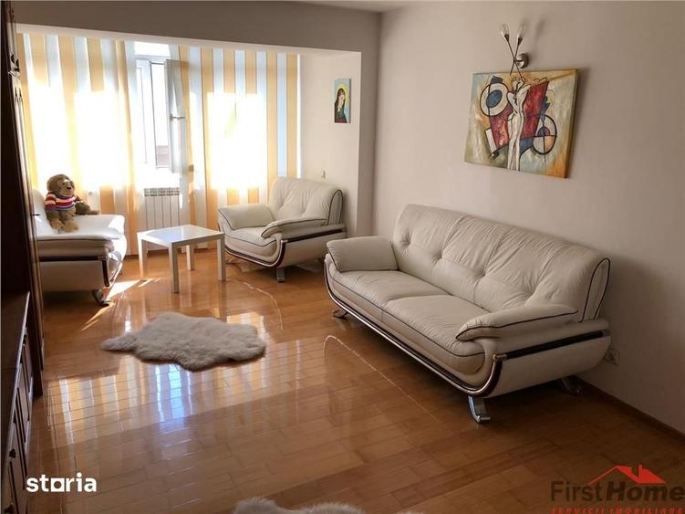 Apartament cu 3 camere decomandat, mobilat în Central