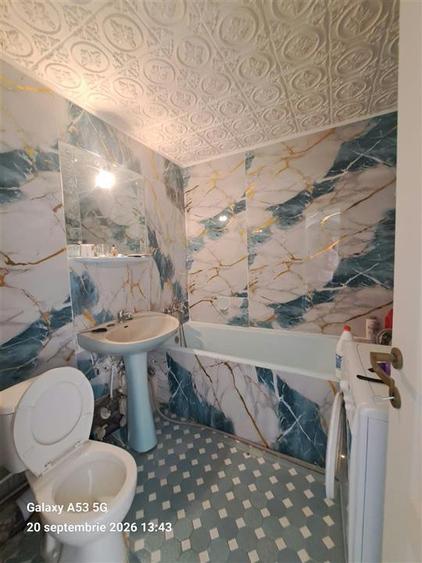 Apartament cu 3 camere decomandat în Basarabia