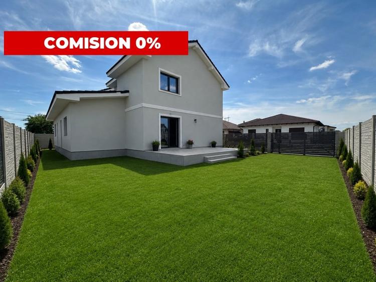 Duplex cu 4 camere cu Canalizare în Moșnița Nouă