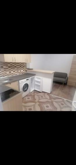 Garsonieră decomandată în Buziașului