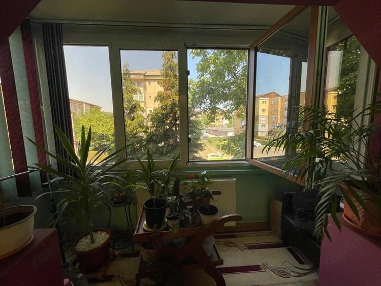 Apartament 2 camere decomandat, Etaj 1, Cartier Hotvon - 2