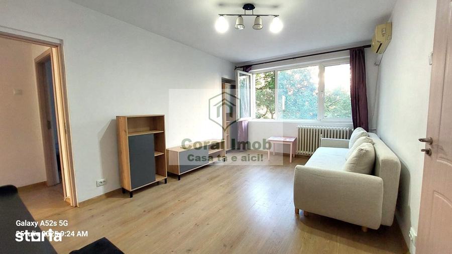 Apartament cu 3 camere în Tei