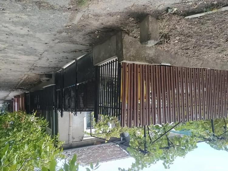 Casă cu 4 camere cu Teren 504 Mp în Central