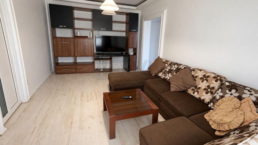 Apartament cu 2 camere semidecomandat, mobilat în Moșilor