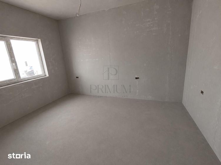 Duplex despartit prin baie - canalizare - mansardabil - 4