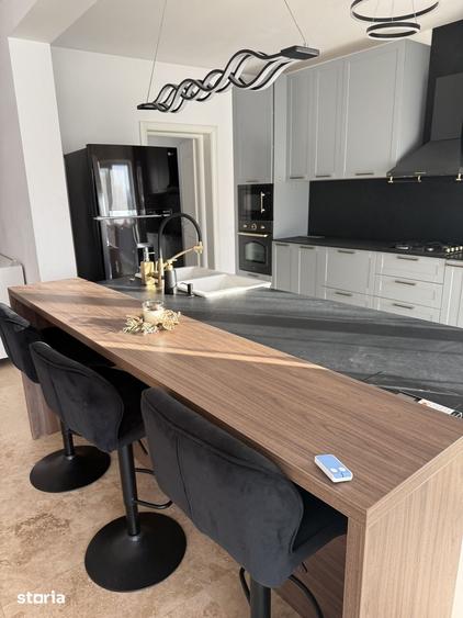 Casă cu 4 camere cu Teren 1200 Mp în Tărlungeni