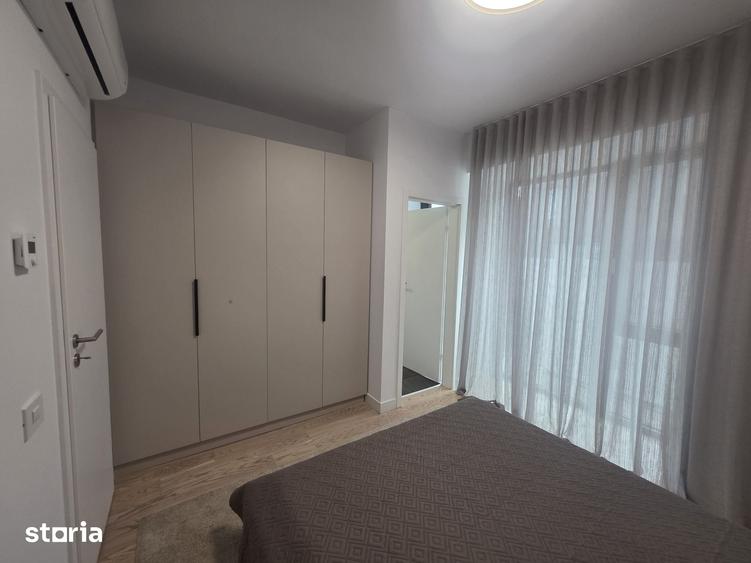 Casă cu 6 camere cu Teren 200 Mp în Central