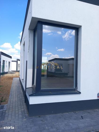 Casă cu 3 camere cu Teren 335 Mp în Vidra