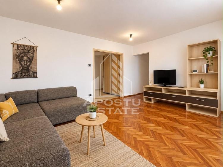 Apartament cu 3 camere decomandat, mobilat în Aurel Vlaicu — fotografia 2