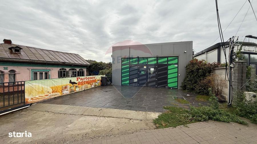Spațiu comercial, de 130 mp, în Dobra