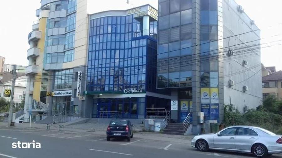 Spațiu comercial, de 100 mp, în Exercițiu