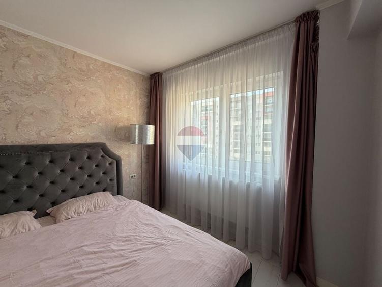 Apartament cu 2 camere decomandat, mobilat în Decebal