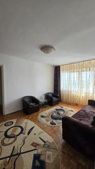 Apartament cu 2 camere semidecomandat în Craiovița Nouă