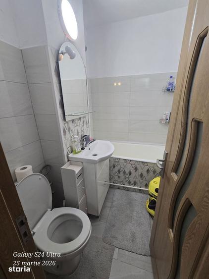 Garsoniera c.f.1/dec Mioveni 39000euro - 2