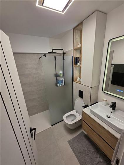 Apartament cu 3 camere decomandat în Timpuri Noi