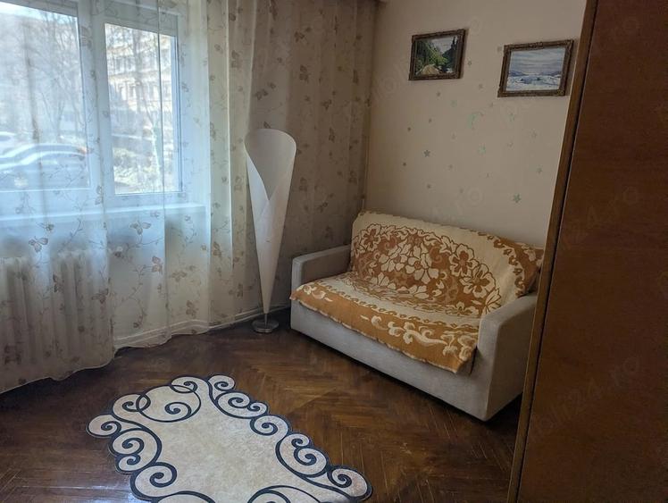 Ofer spre vanzare apartament 4 camere - 8