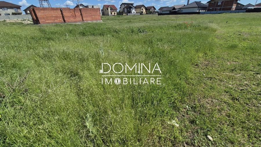 Teren Construcții intravilan de 550 mp, în Sud