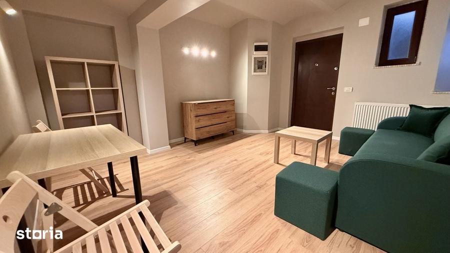Apartament cu 2 camere semidecomandat în Victoriei