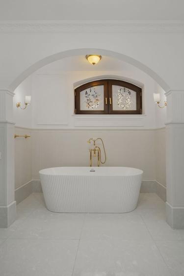 Casă cu 6 camere cu Canalizare în Herăstrău