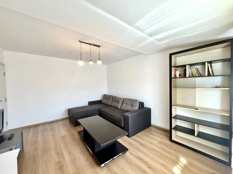 Apartament cu 2 camere decomandat în Girocului