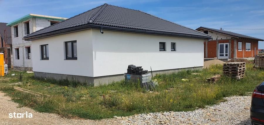 Casă cu 4 camere în Cihei