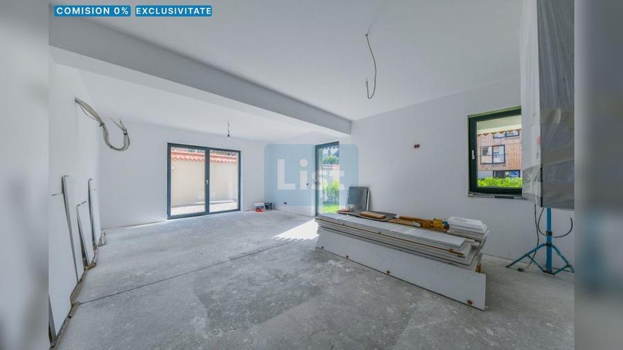 Apartament cu 3 camere decomandat în Brașovul Vechi