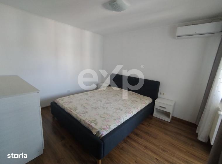 Apartament cu 3 camere decomandat în Găvana