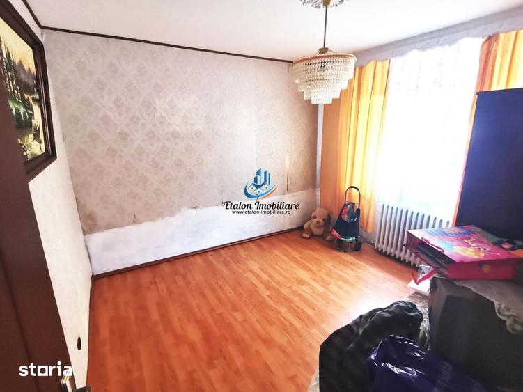 Apartament cu 2 camere decomandat în Precista