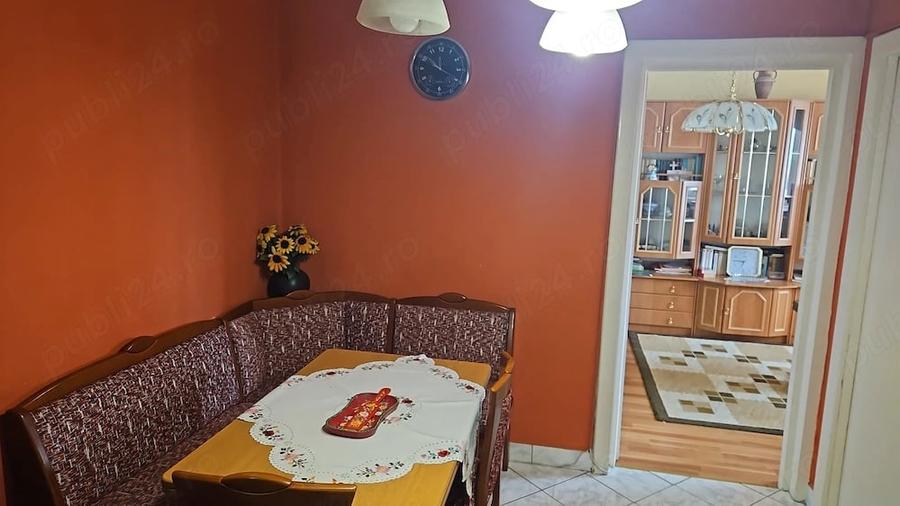 Apartament cu 2 camere decomandat în Astra