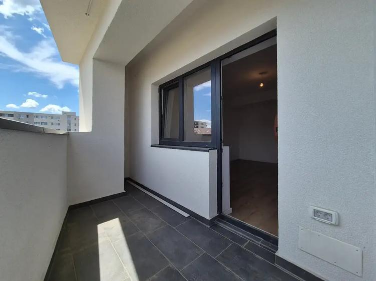 Apartament Nou 2 Camere Titan-Ozana Finalizat Parcare - 8