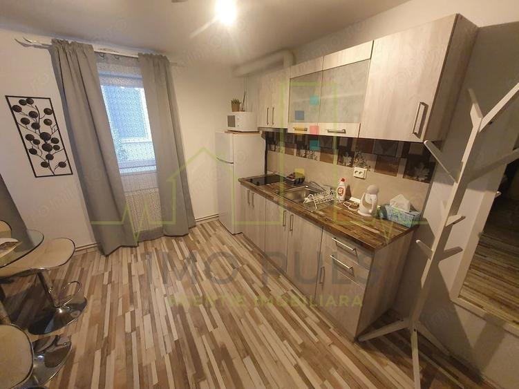 Casă cu Teren 1260 Mp în Soarelui