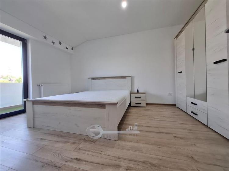 Garsonieră decomandată, mobilată în Cug