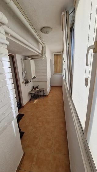 Apartament cu 3 camere decomandat, mobilat în Moșilor
