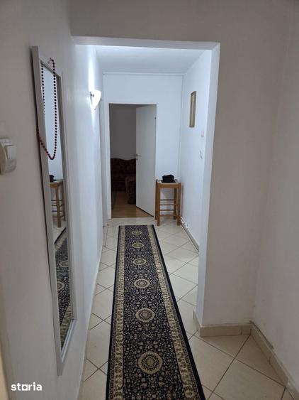 Tomis Nord-Calinescu, 2 camere decomandate, balcon, beci, liber, neg. - 7