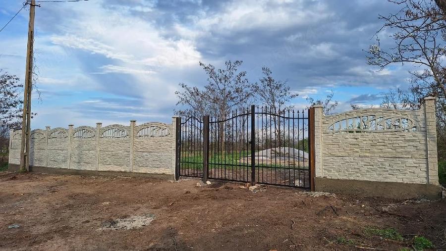 Teren de 1300 mp, în Central