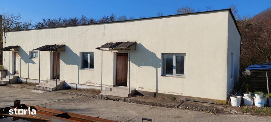 Spațiu comercial, de 1,700 mp, în Cicârlău