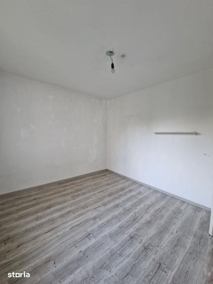 OCAZIE --- Apartament 3 camere 67.6 mp, Rahova - Parc Pecineaga - 12