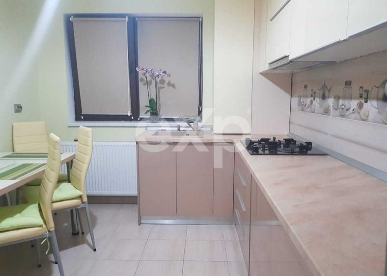 Apartament cu 3 camere semidecomandat în Florești